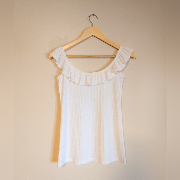 Loft Ruffle Tank - Picture 2 of 2